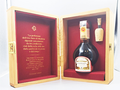 Giuseppe Giusti Traditional Aged Balsamic Vinegar Of Modena Dop 100ml